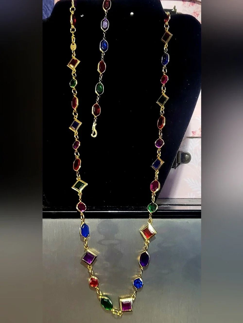 Vtg Gold Tone Multicolor Acrylic Gem Bezel Station 30